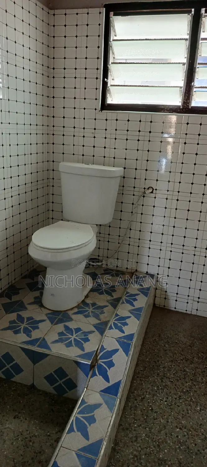 3bdrm House in Dorns Properties, New Town for rent