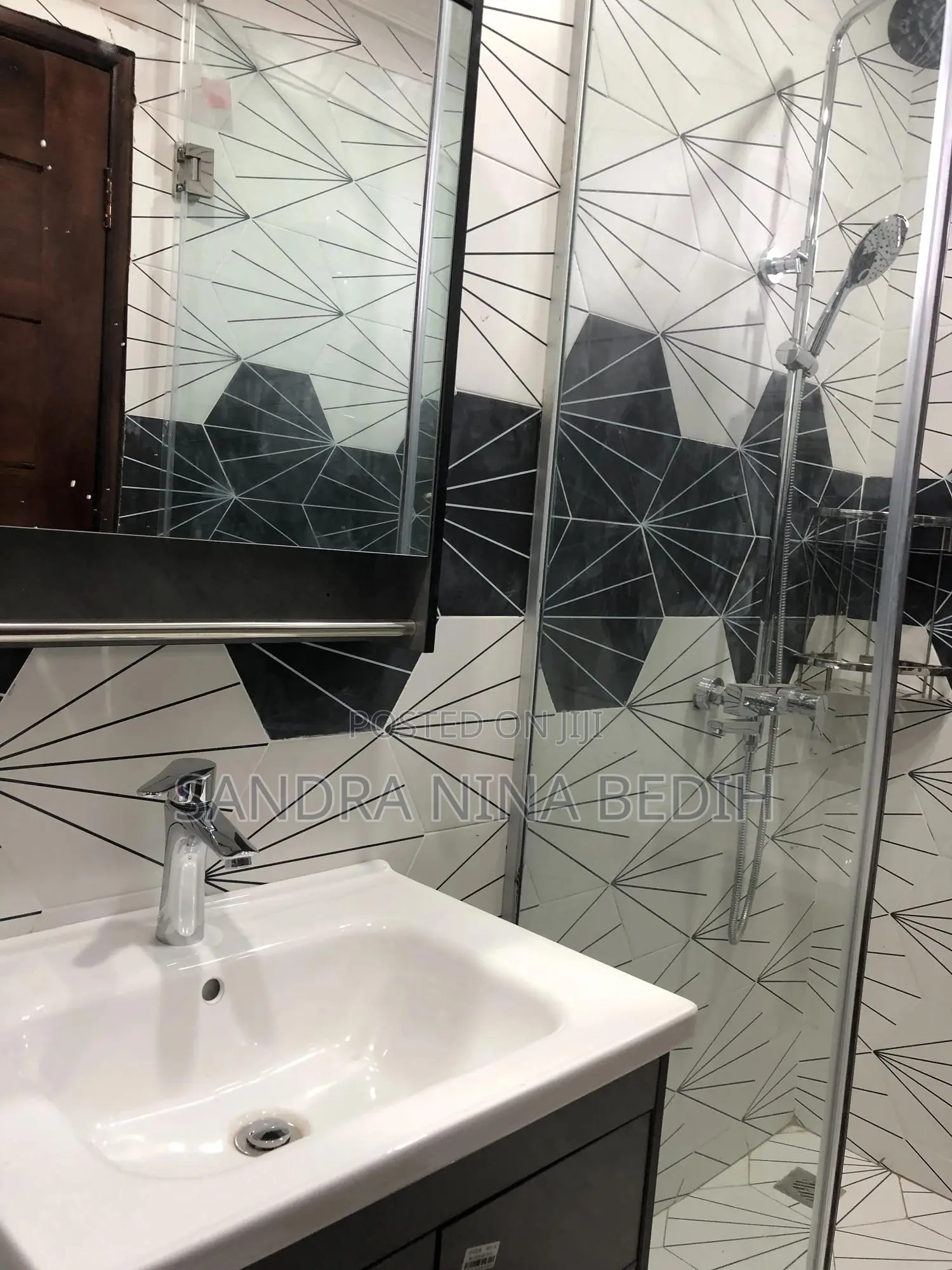 2bdrm Apartment in East Legon for rent
