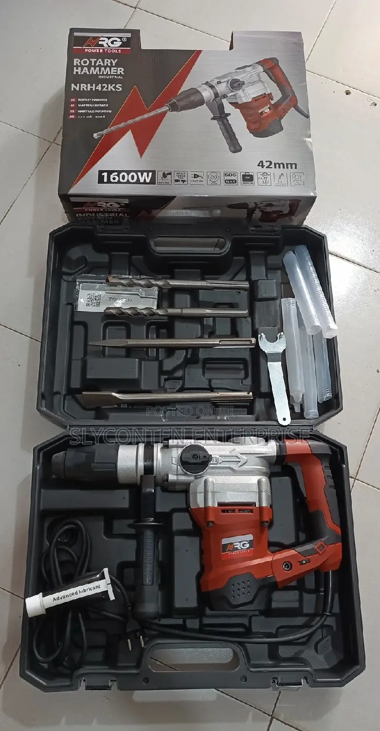 NRG 1600w Drilling Chiseling Machine