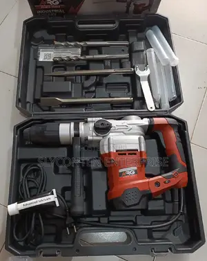 NRG 1600w Drilling Chiseling Machine