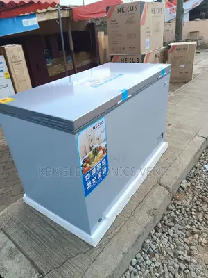 Innova  380ltr Chest Freezer Single Door + Glass