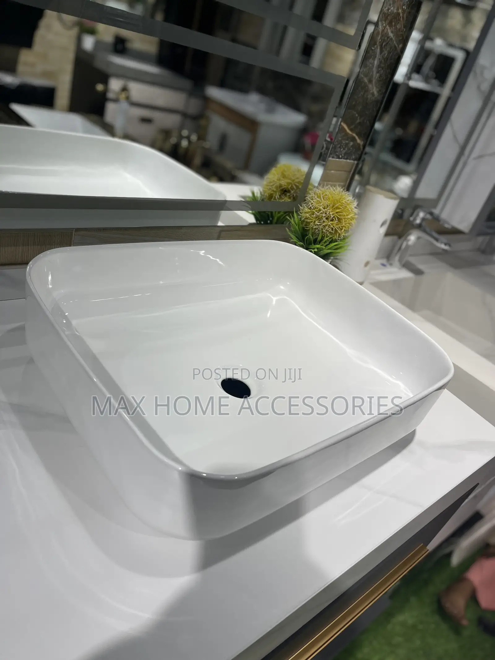 Double Cabinet Basin