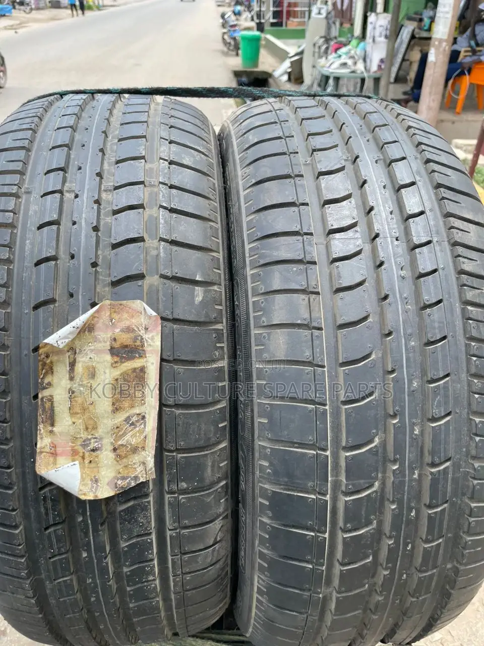 Original Goodyear Roundflat 205/50r17 Tyres Available