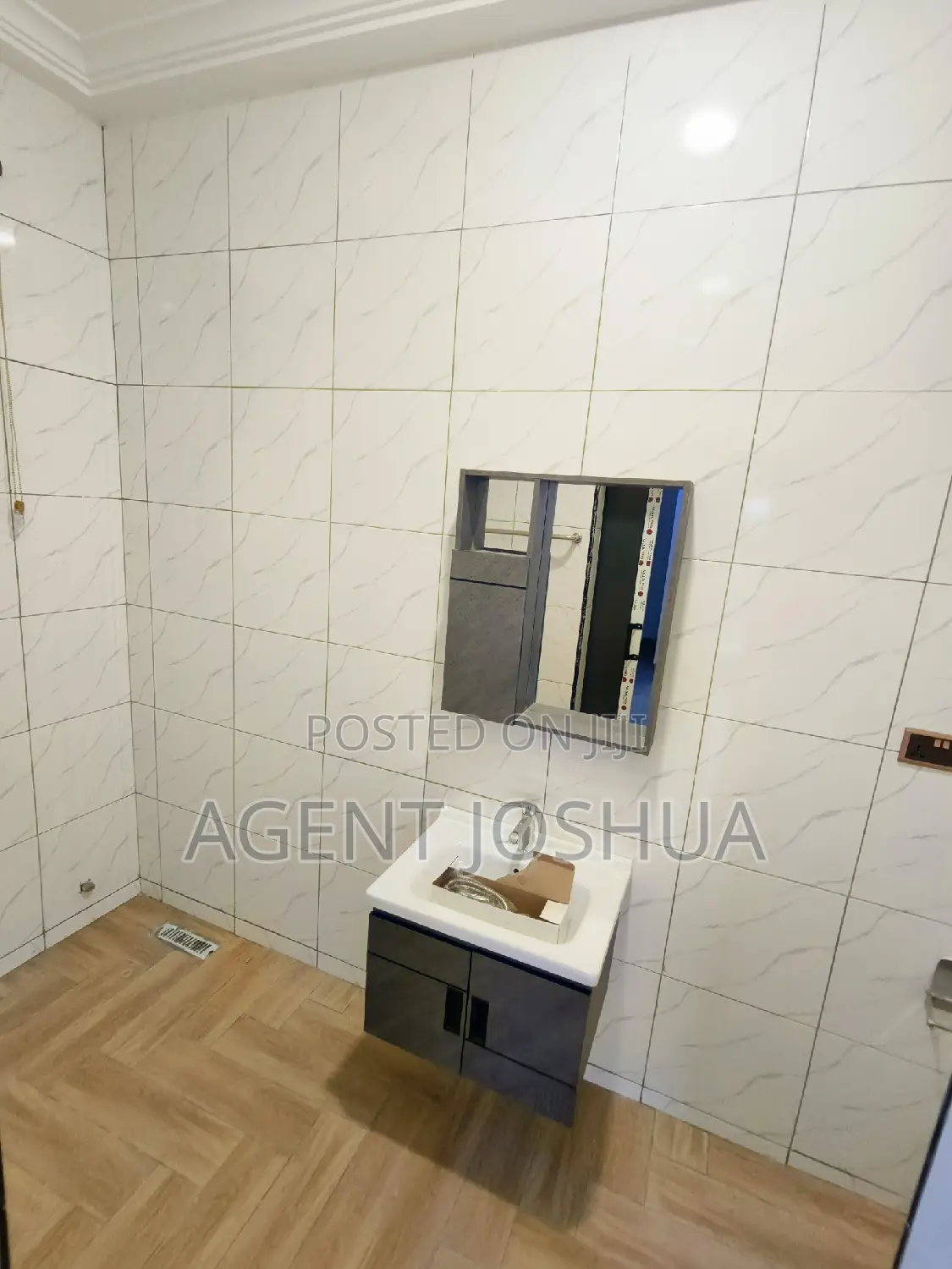 2bdrm Apartment in Marivielle Home, Airport Residential Area for rent