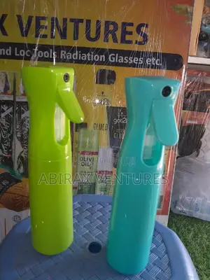 Photo - 300ml Mist Spray Bottle