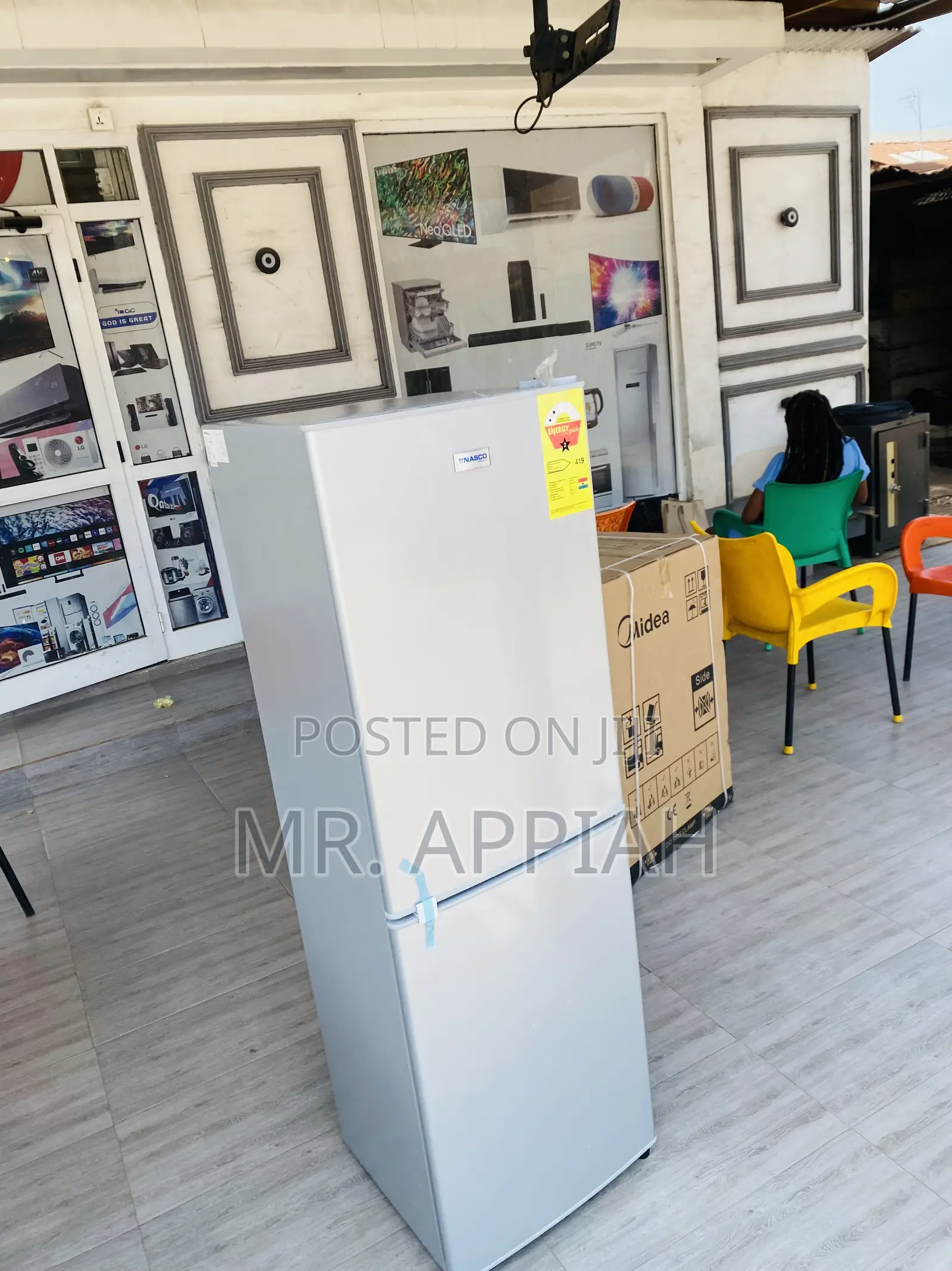 Fabulous Nasco Nasd2-20 Bottom Freezer Fridge(158ltr).