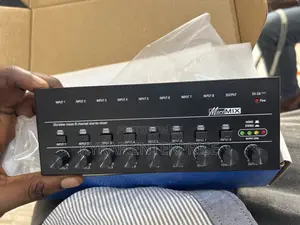 8 Channel Stereo Mixer