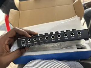 8 Channel Stereo Mixer