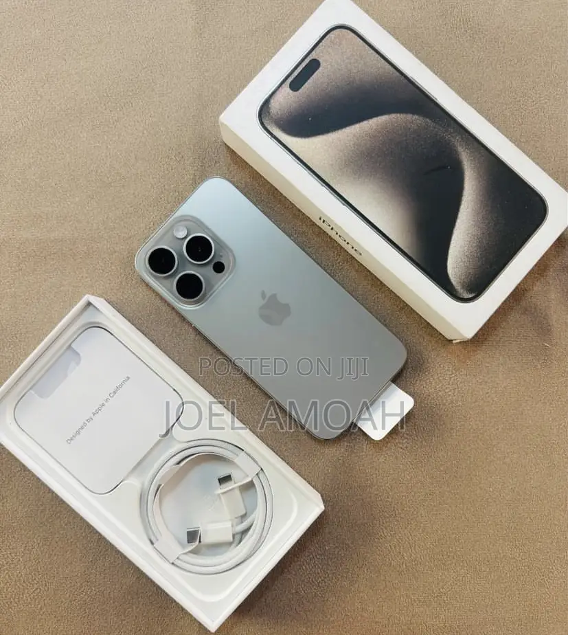 New Apple iPhone 15 Pro Max 256 GB Silver