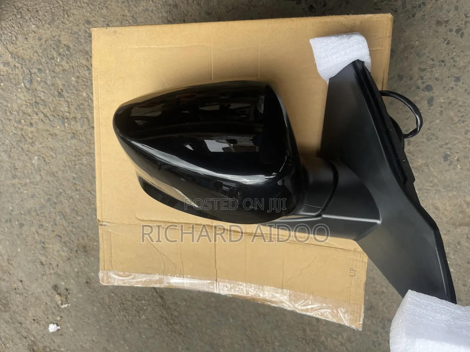 Honda Accord 2014 Driven Mirror Available