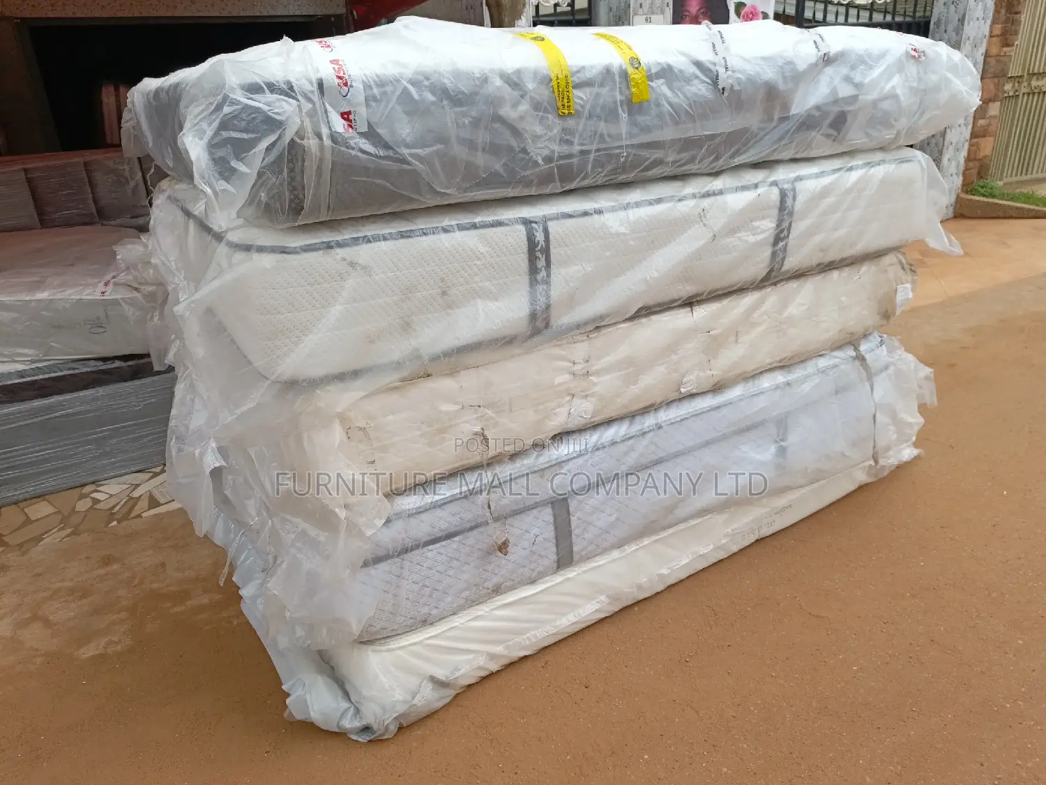 Wholesale Prices Memory Foam 60x80 Queens Mattress.