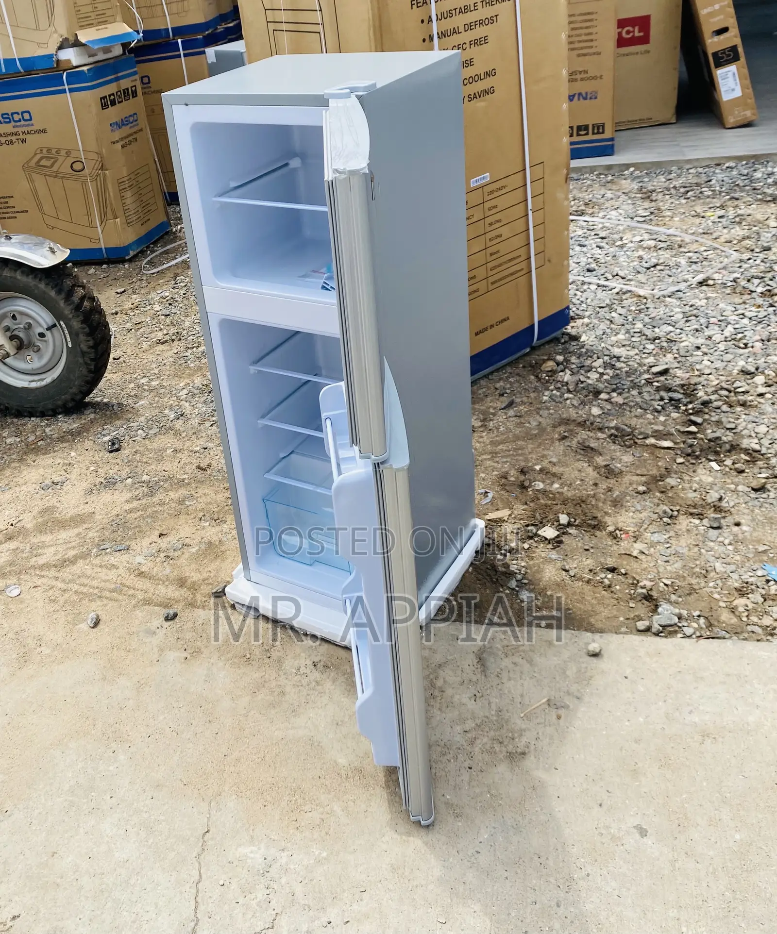 Long Lasting Nasco(Nasf2-13 Fl)112ltr Top Freezer Fridge.