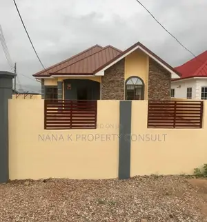 3bdrm House in Oyarifa, Ghana Flag for sale