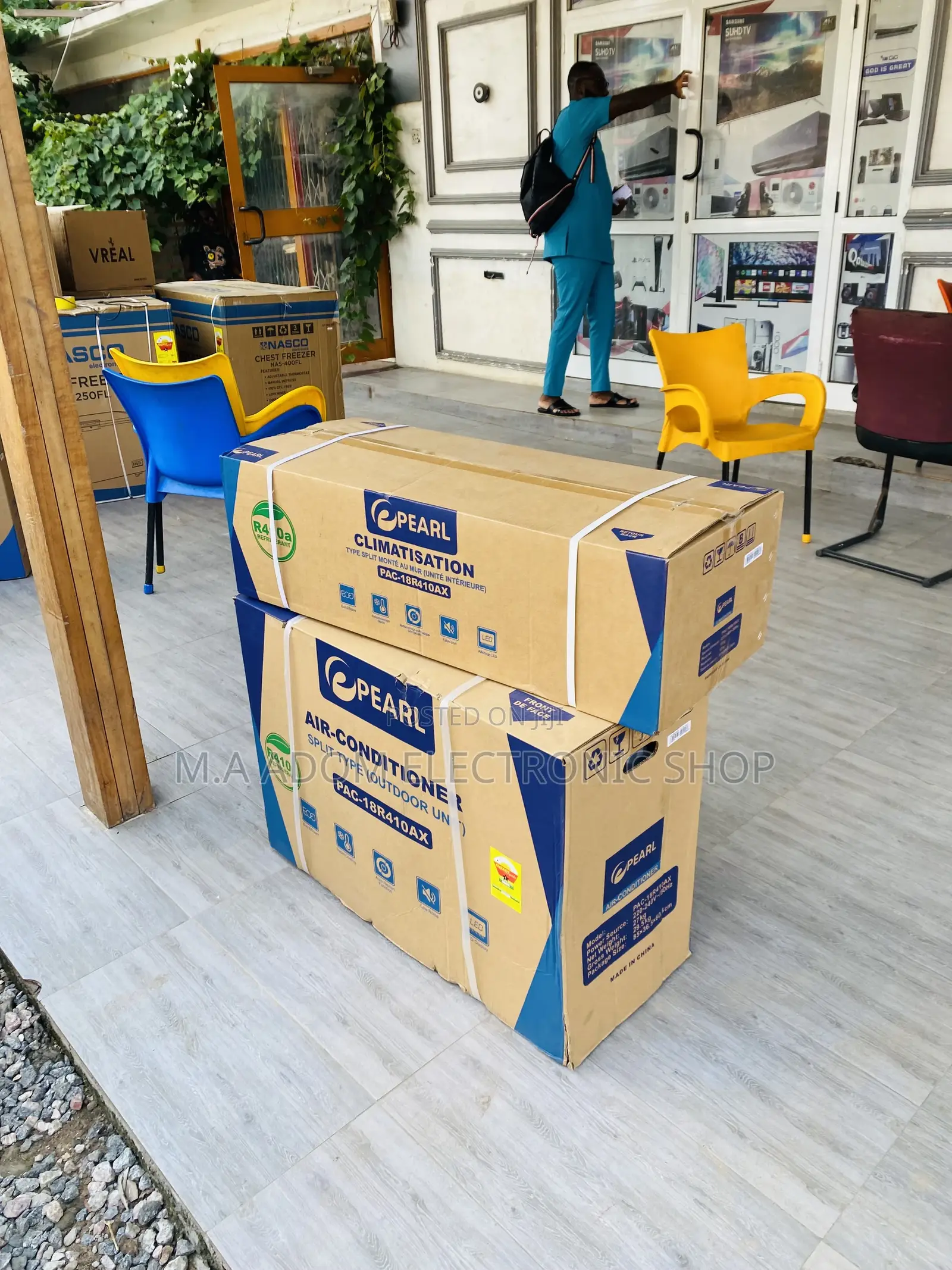 Sealed in Box Pearl 1.5hp R410 Gas Split Type Ac(White).