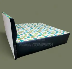 Inbuilt Queen Size Bed