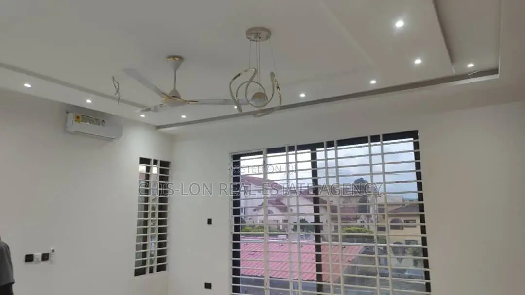 Furnished 4bdrm House in Old Barrier for rent