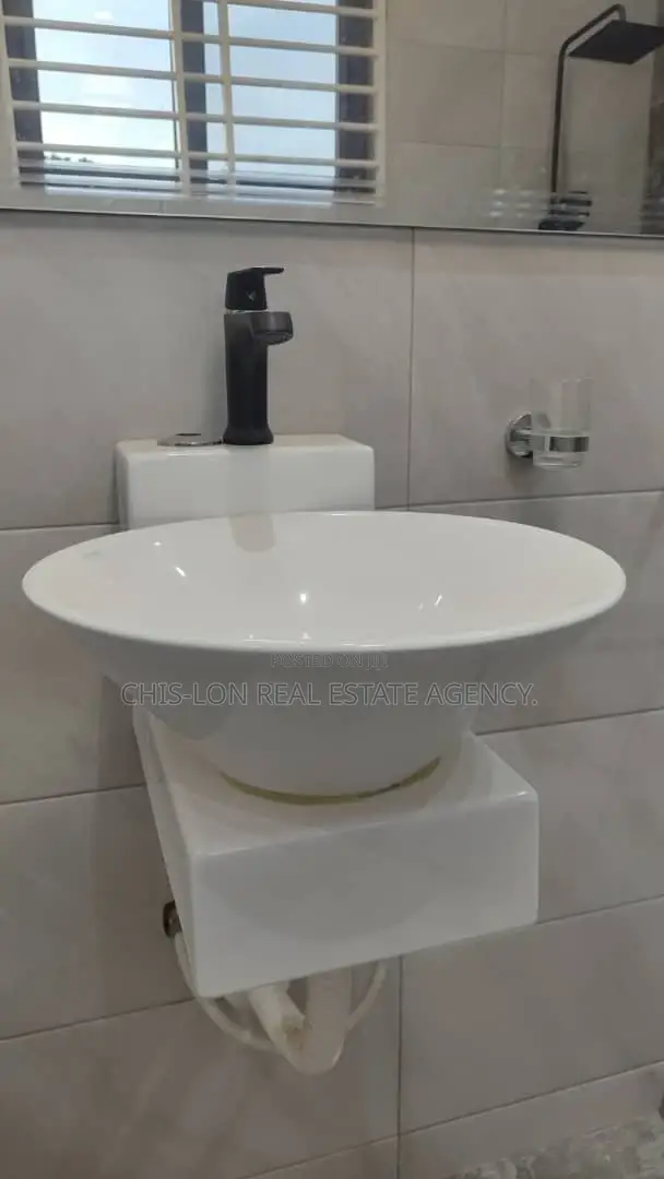 Furnished 4bdrm House in Old Barrier for rent
