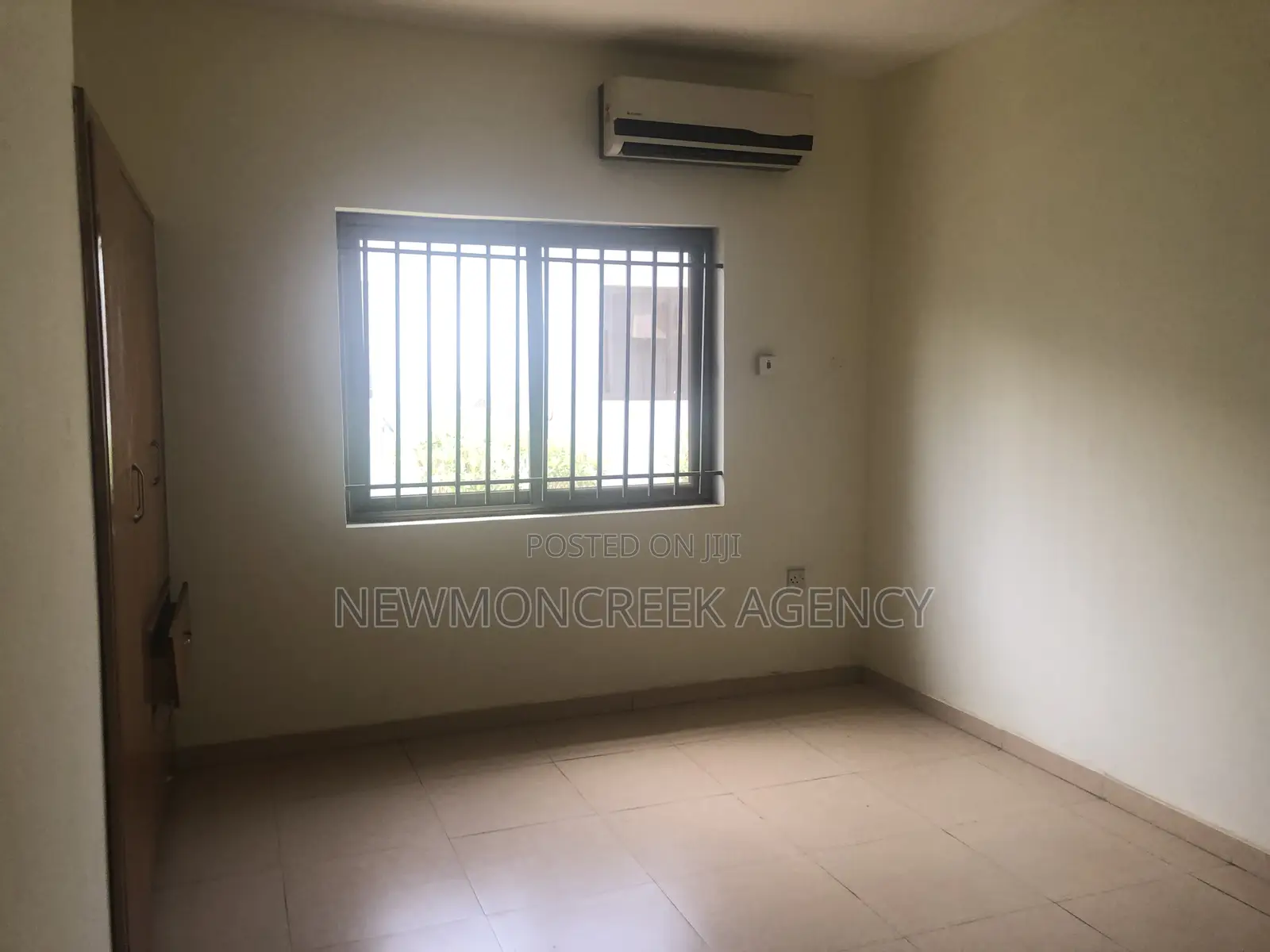 3bdrm Bungalow in Devtraco Estatesc25, Accra Metropolitan for sale