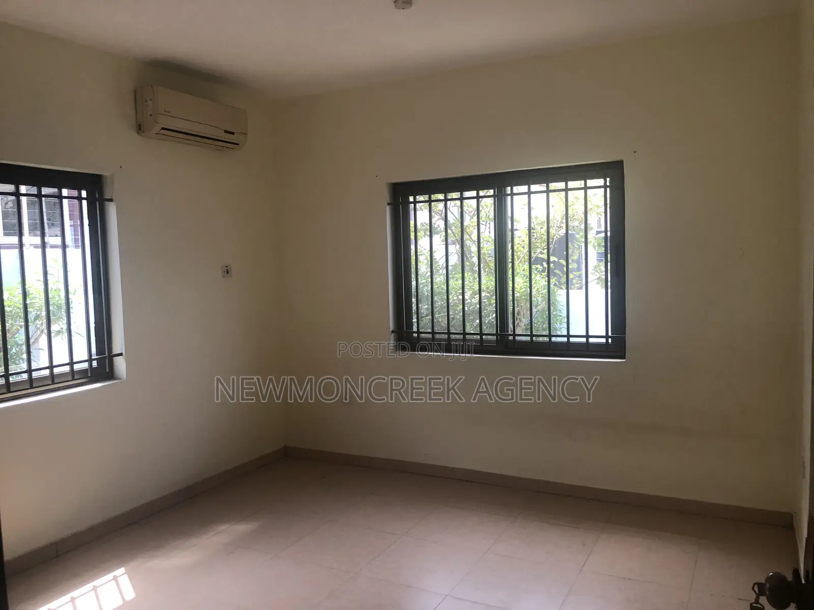 3bdrm Bungalow in Devtraco Estatesc25, Accra Metropolitan for sale