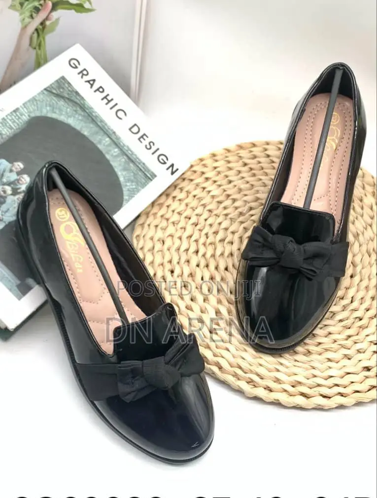 Easy Wear Ladies Flat Shoes Size 37 to 42