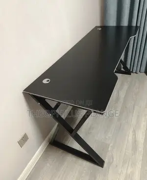 Quality Game Computer Desk \ Table