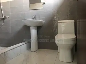 2bdrm Apartment in Oyarifa To Aburi, Accra Metropolitan for sale