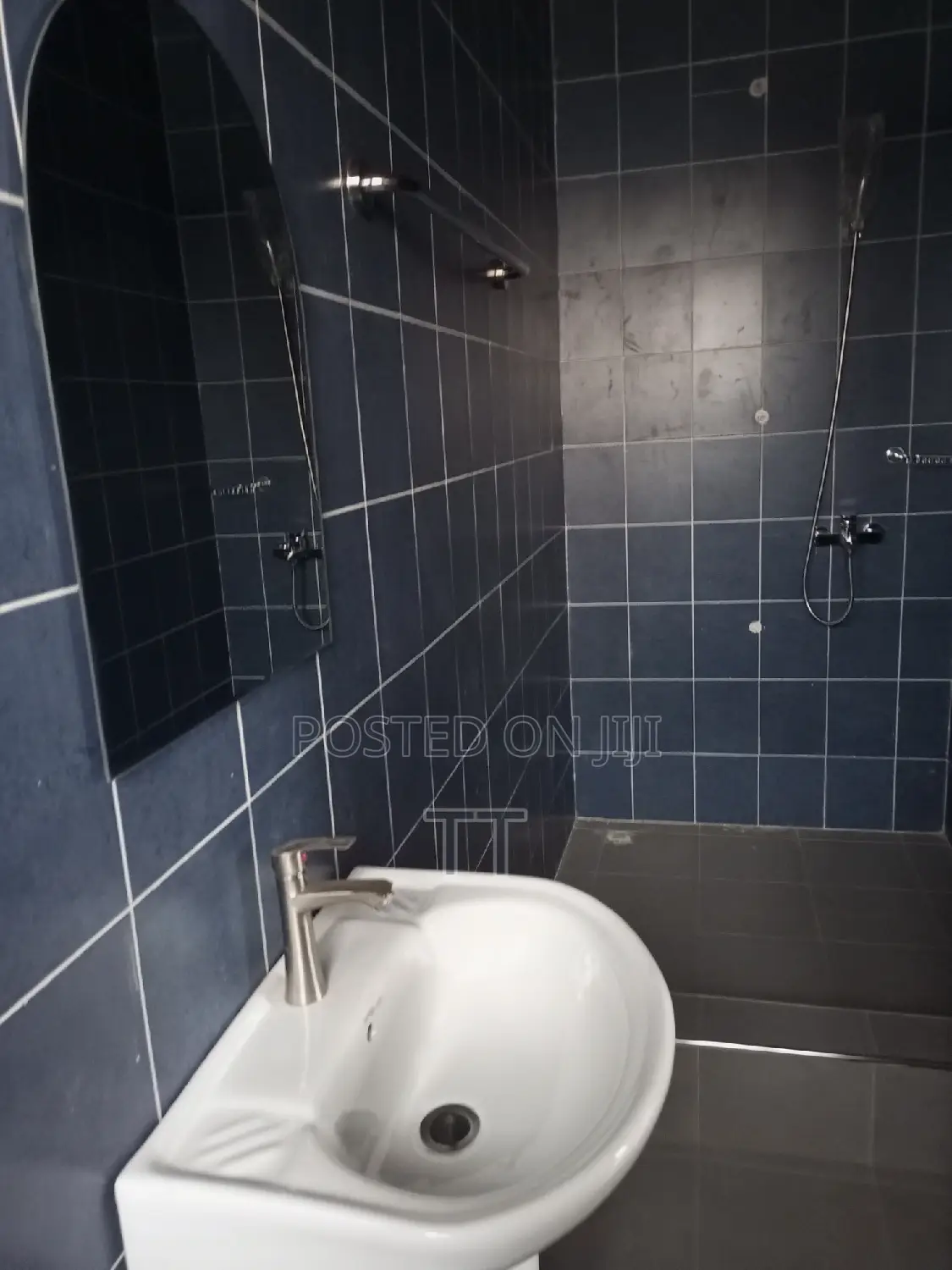 2bdrm Apartment in Apolonia, Ashaiman Municipal for rent