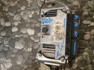 Toyota Yaris Y 2010 Control Board (Free Code)