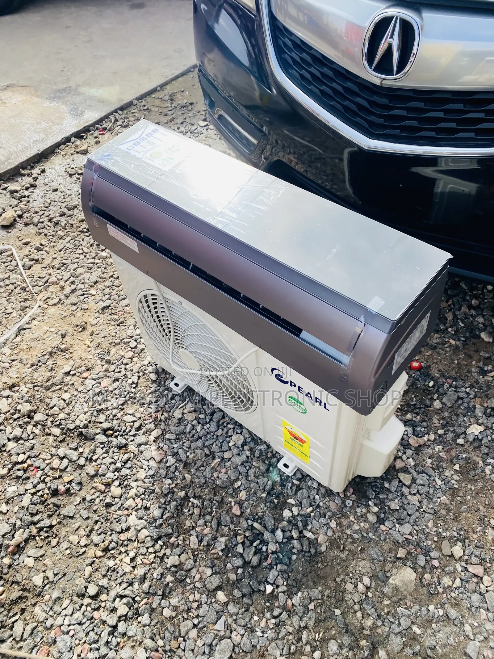 Energy Sufficient Pearl 1.5hp R410 Split Type Ac(Black).