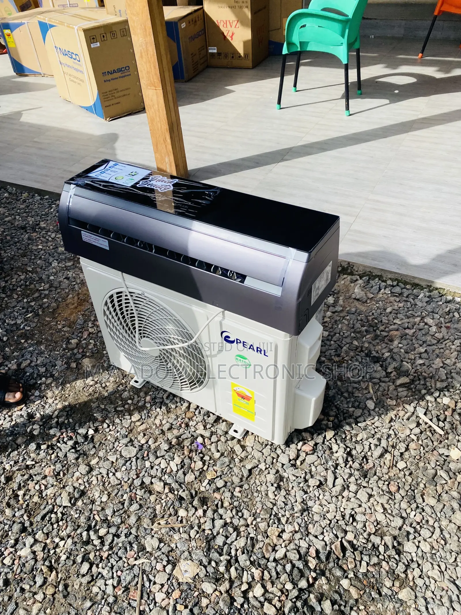 Long Lasting Pearl 1.5hp Split Type Air Conditioner(Black).