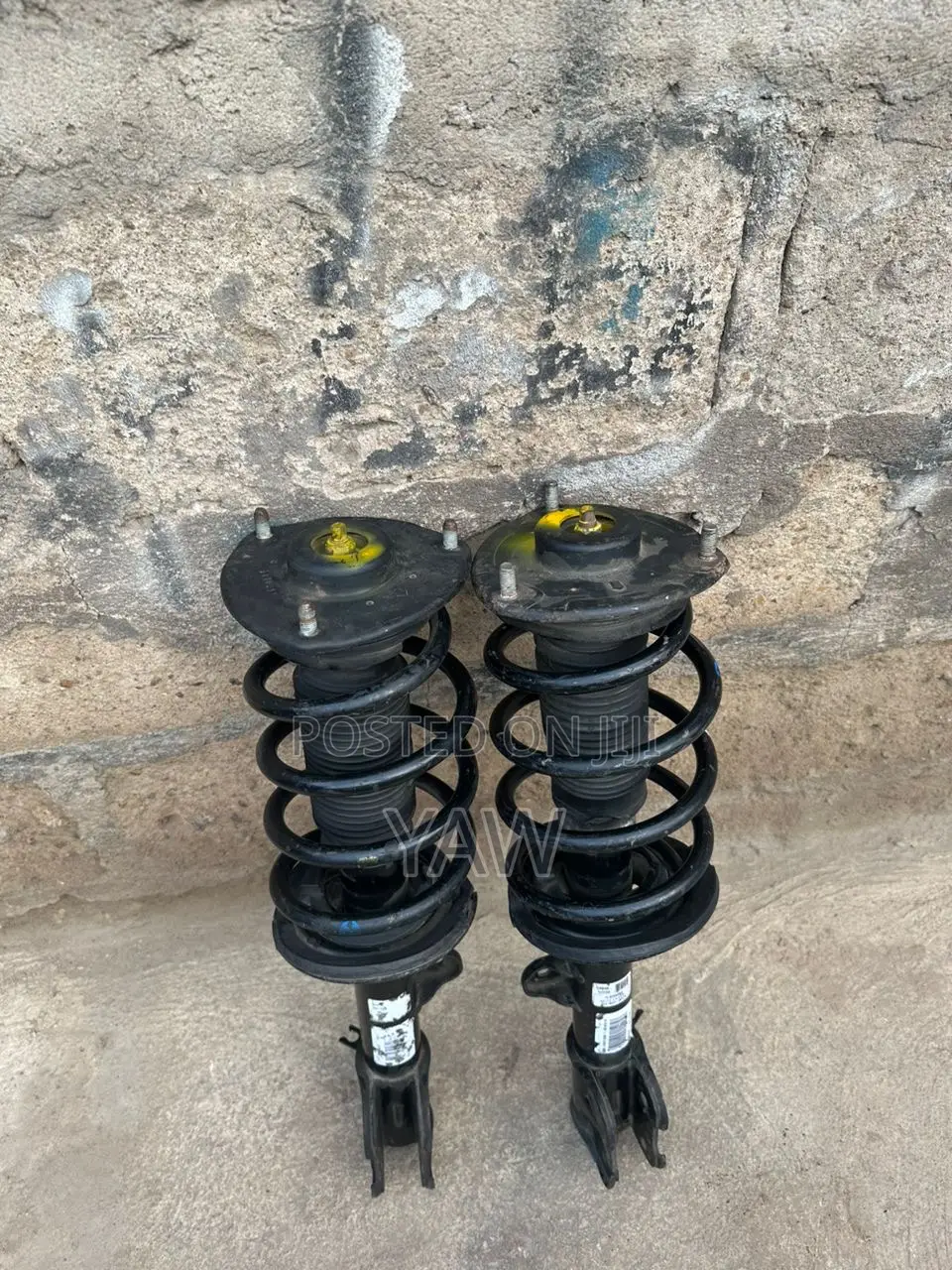 Hyundai Santa Fe 2012 Front Shock Absorber