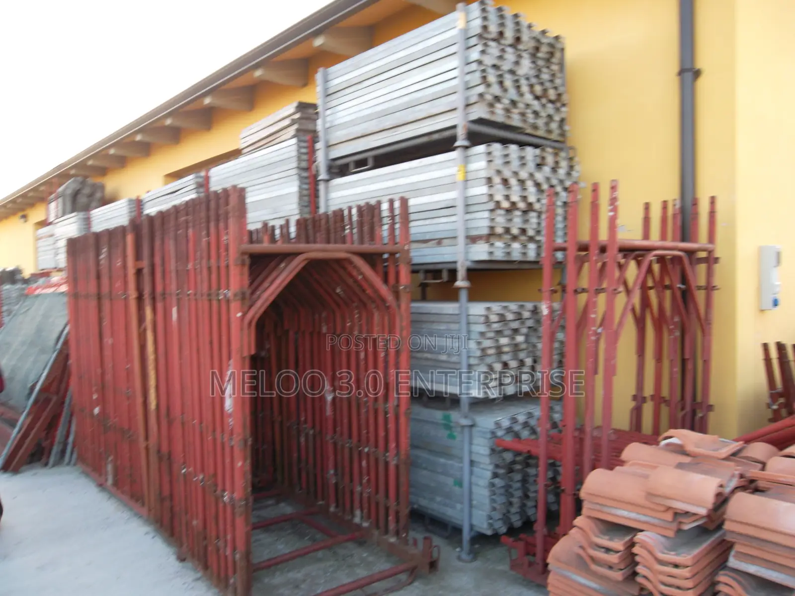 Used Italian Scaffolds for Sale