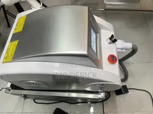Q- Switch Laser Tattoo Removal Machine