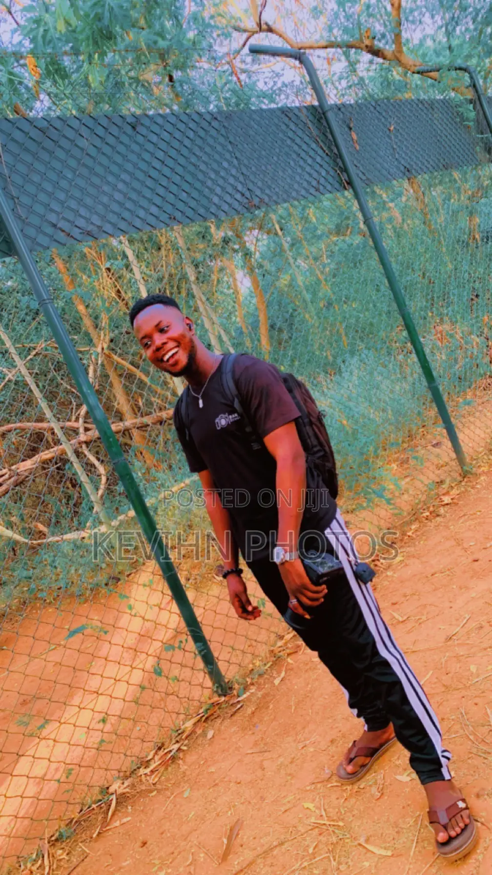 Am a Professional Photographer and Videographer