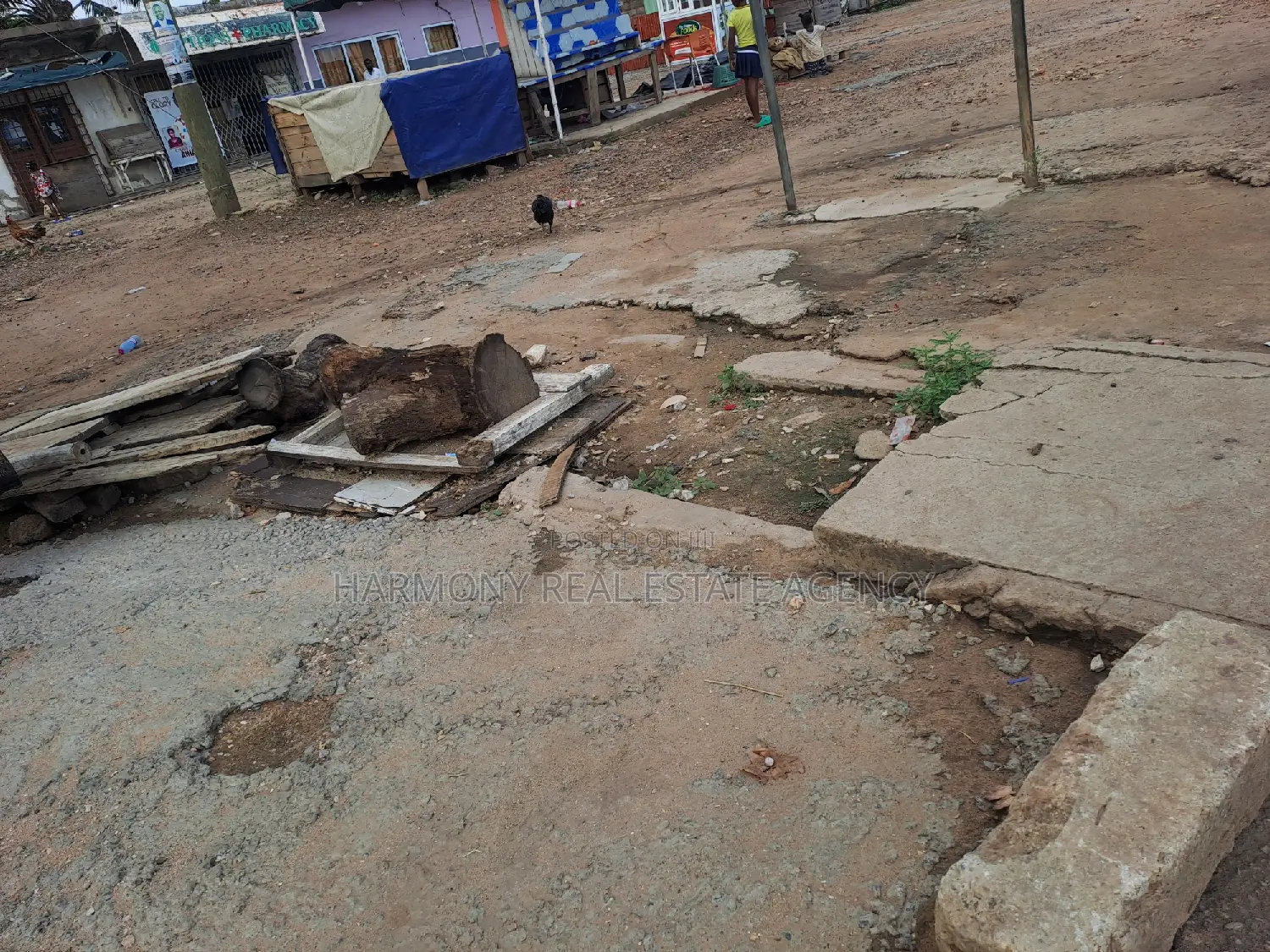 Land By Road To Let