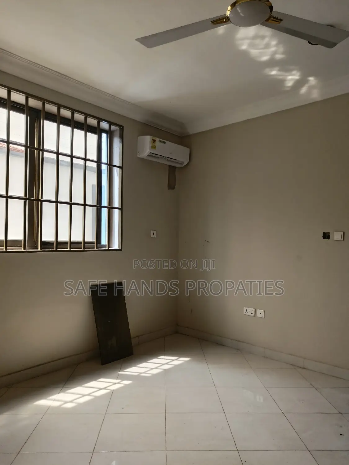 4bdrm House in West Trasacco, Accra Metropolitan for rent