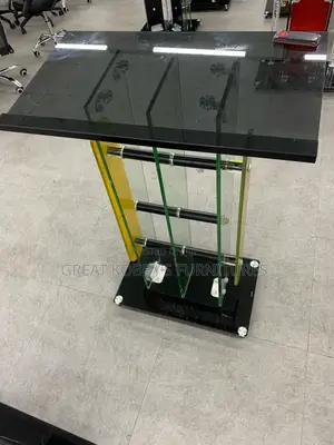 Glass Pulpit