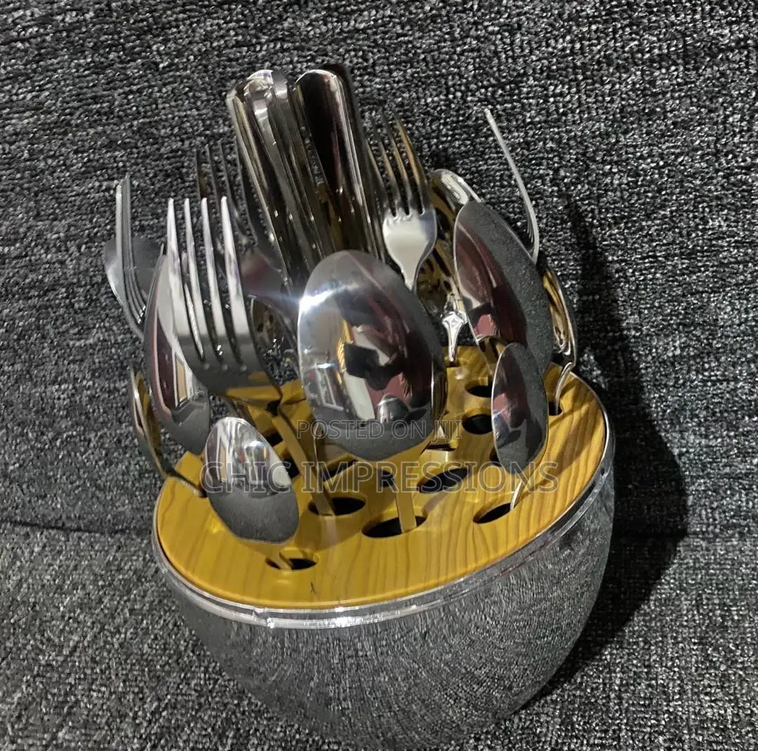 24pcs Stainless Steel Cutlery Set