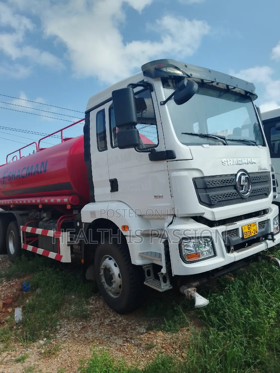 Brand New SHACMAN Water Tanker Truck 20,000liter for Sale.
