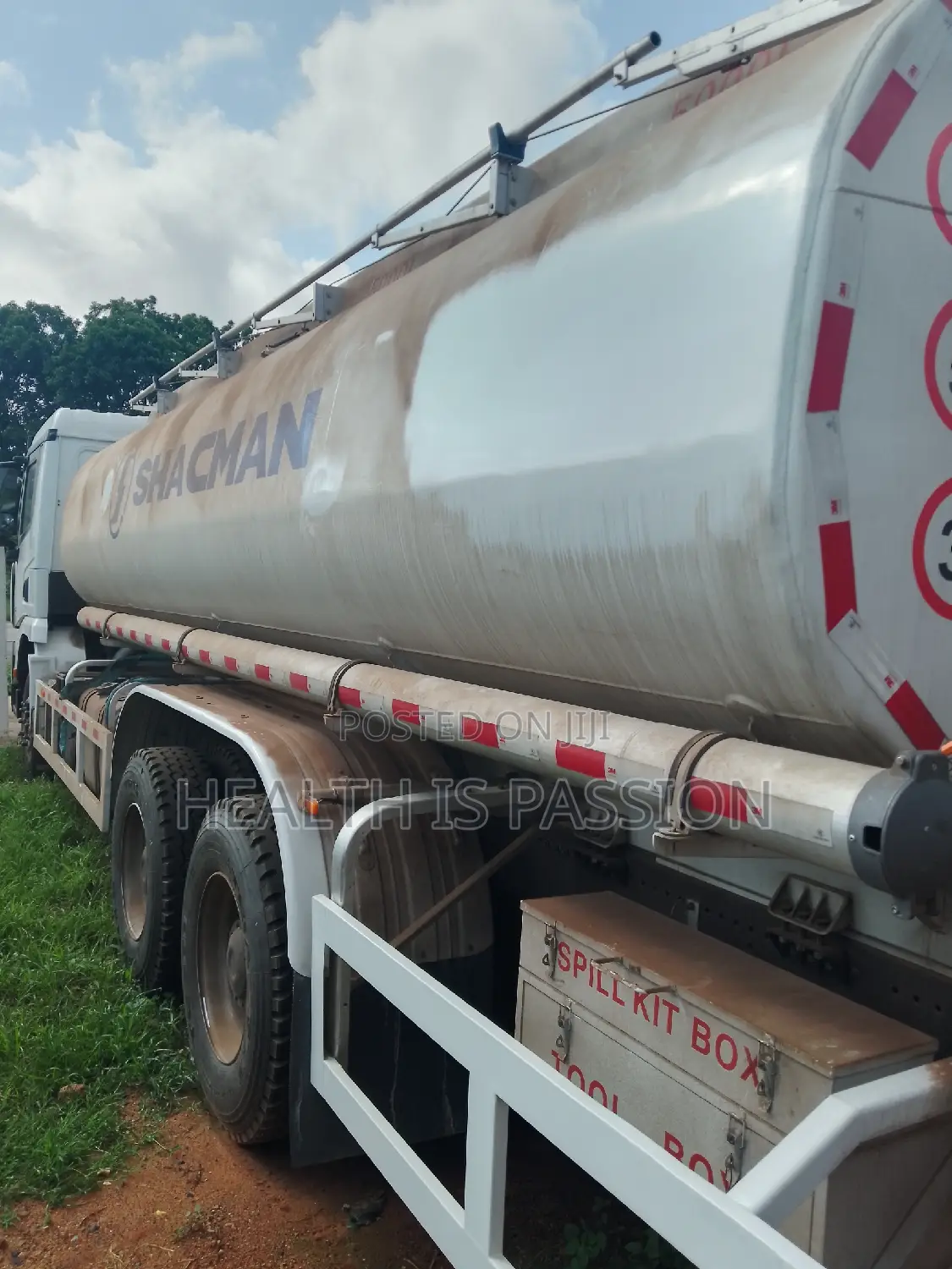 Brand New 20,000L Fuel Tanker, Shacman X3000 for Sale