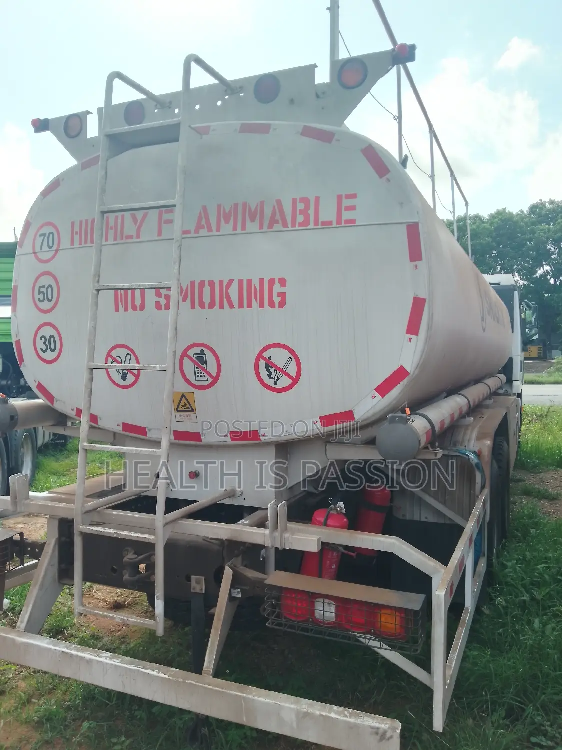 Brand New 20,000L Fuel Tanker, Shacman X3000 for Sale