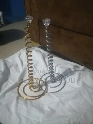 Spiral Tissue Stand