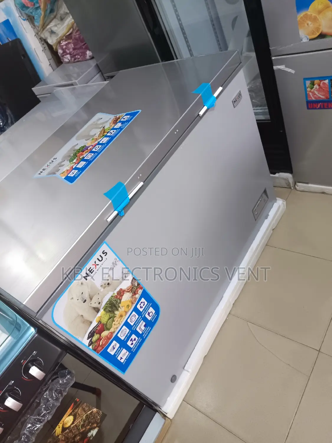 Nexus 320liter Chest Freezer With Glass Cover