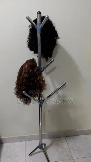 Collapsible Wig Stand