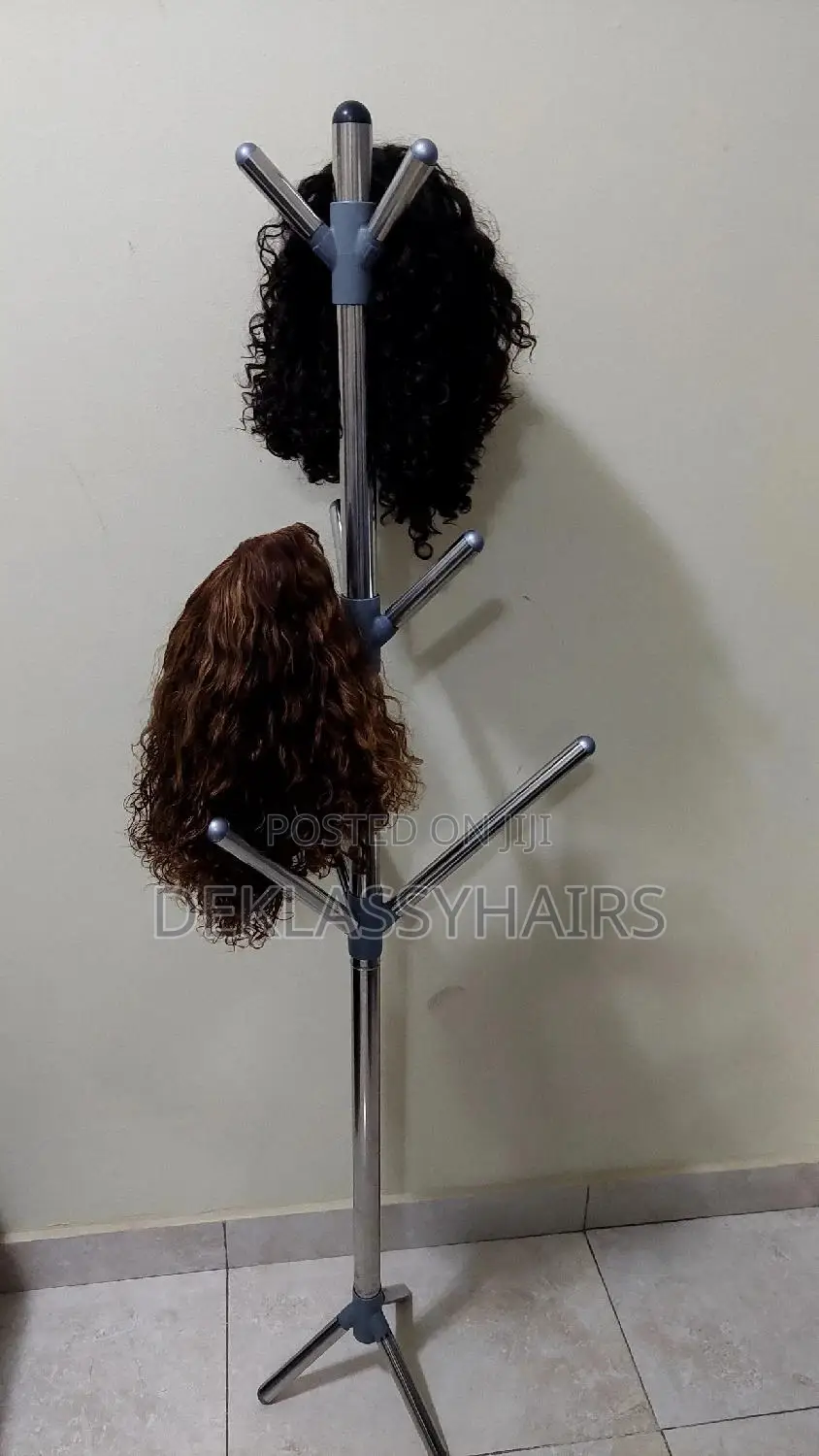 Collapsible Wig Stand