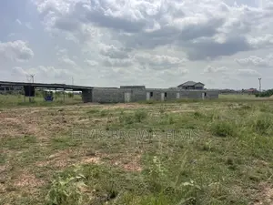 Buy a Plot of Land for Sale at Santeo