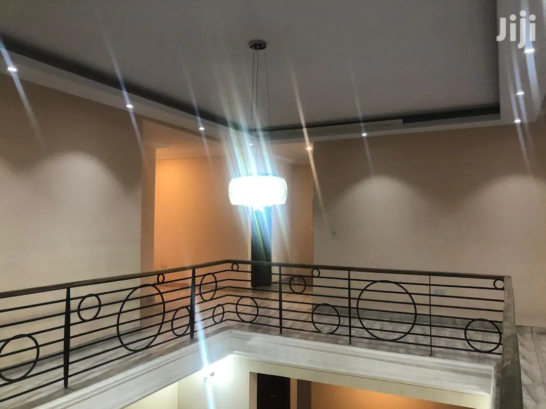 4bdrm House in East Legon for rent