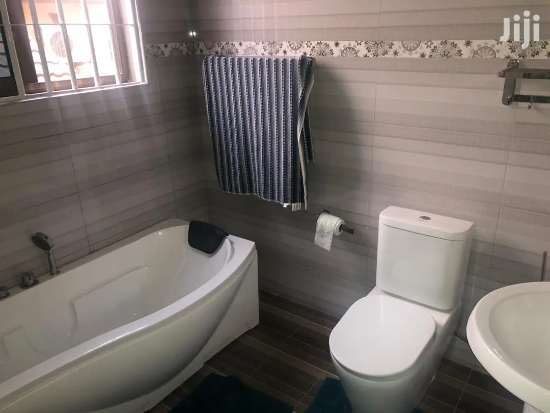 4bdrm House in East Legon for rent
