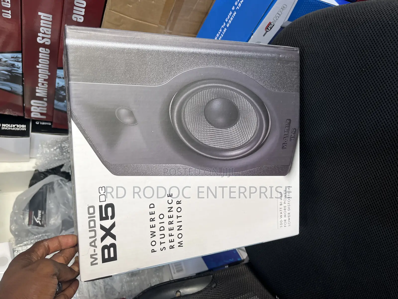 Bx5 D3 Studio Monitor