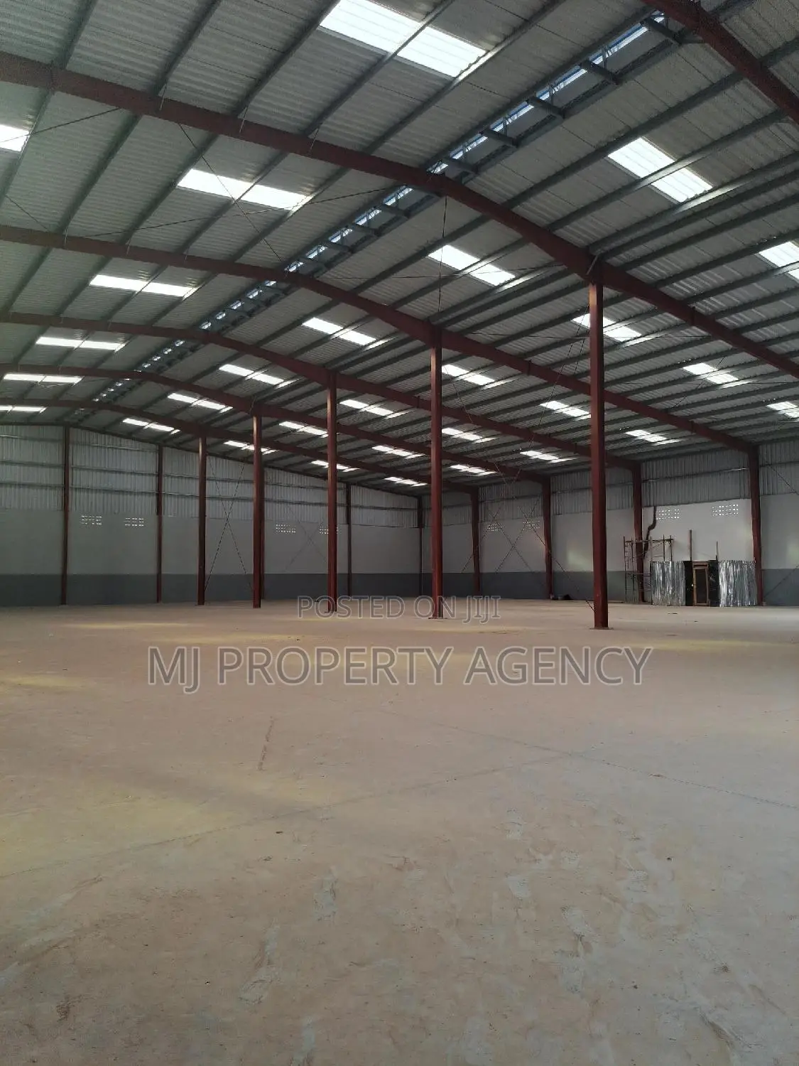 2000 SQM Warehouse at Tema Newly Built